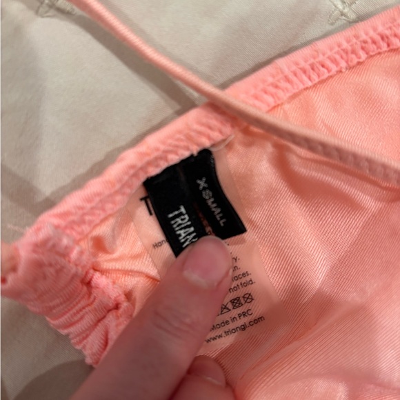 Triangl Vinca Pink Lemonade XS top and SMALL bottom - Picture 6 of 9
